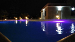 Poolhouse Brucoli